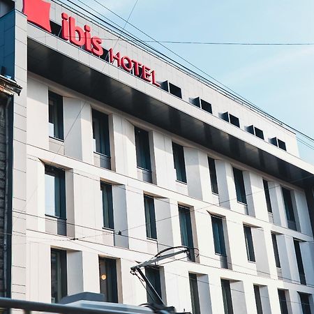 Ibis Lviv Center Hotel Exterior photo