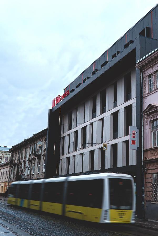 Ibis Lviv Center Hotel Exterior photo